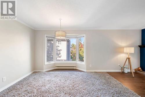 6754B Jeanne-D'Arc Boulevard N, Ottawa, ON 