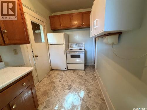 1014 6Th Avenue Nw, Moose Jaw, SK 
