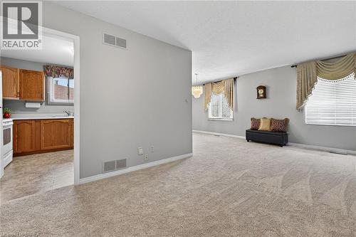 104 Viscount Road, Brantford, ON 