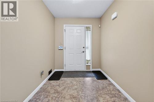104 Viscount Road, Brantford, ON 