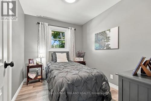 Main Floor: Bedroom - 15198 St Ignatius Line, Chatham-Kent (Bothwell), ON 