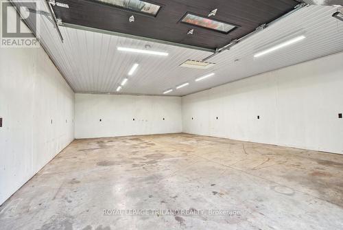 Workshop - 15198 St Ignatius Line, Chatham-Kent (Bothwell), ON 
