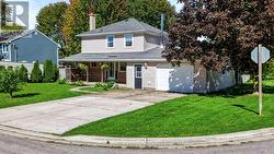 17 REGINA ROAD Huron East (Vanastra), ON N0M 1L0