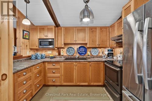 Renovated Kitchen - Stainless Appliances Included - 1048 Nora Lane, Gravenhurst (Ryde), ON 