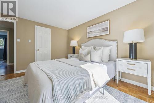 2209 Buttonbush Crescent, Mississauga, ON 