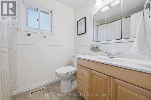 2209 Buttonbush Crescent, Mississauga, ON 