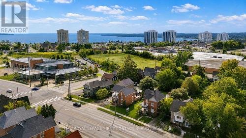 177 Dunlop Street W, Barrie, ON 