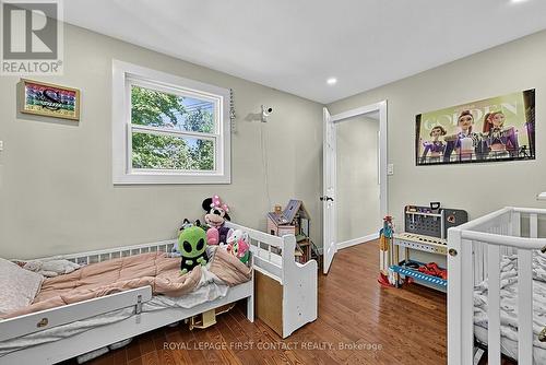 196 Paradise Avenue, Tay, ON 