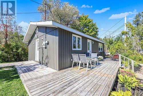 196 Paradise Avenue, Tay, ON 