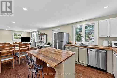 196 Paradise Avenue, Tay, ON 