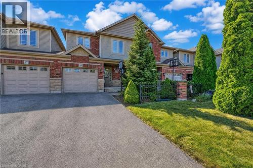 69 Sumner Crescent, Grimsby, ON 