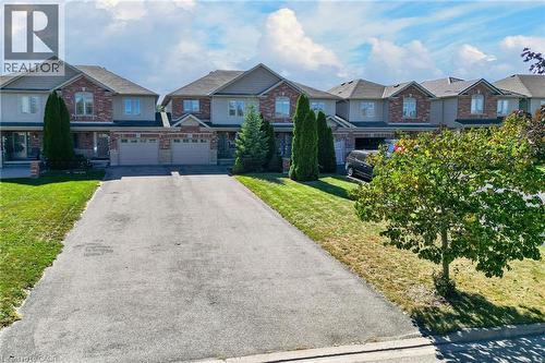 69 Sumner Crescent, Grimsby, ON 