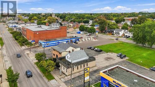 148 Vidal Street N, Sarnia, ON 