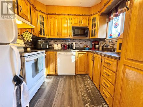 20 Tizzard Street, Lewisporte, NL 