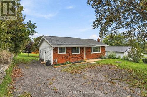 696 Whites Road, Quinte West (Sidney Ward), ON 