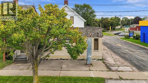 148 Vidal Street North, Sarnia, ON 