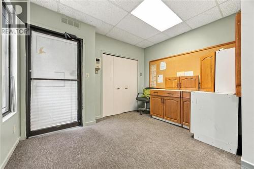 148 Vidal Street North, Sarnia, ON 