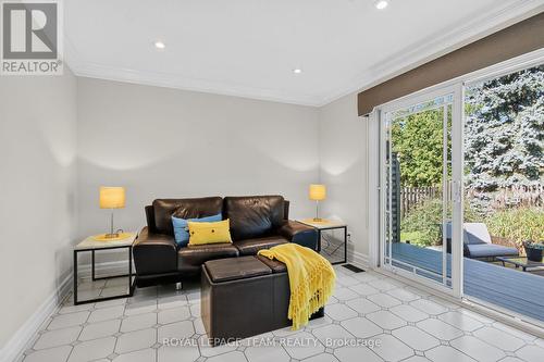 1069 Cahill Drive W, Ottawa, ON 