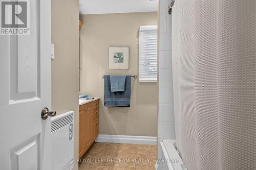 1069 Cahill Drive W, Ottawa, ON 