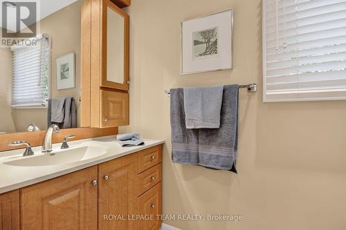 1069 Cahill Drive W, Ottawa, ON 