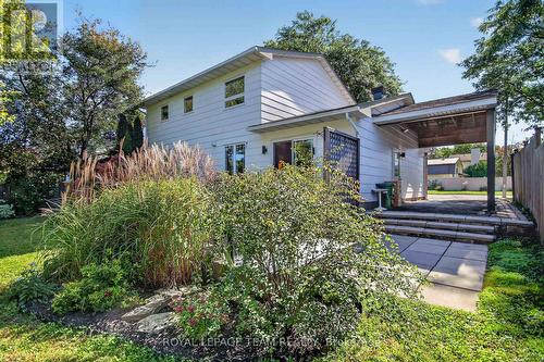1069 Cahill Drive W, Ottawa, ON 
