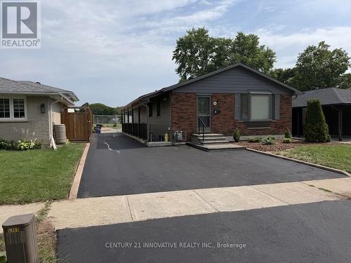 UPPER - 541 CHAMBERLAIN ROAD , Burlington, Ontario L7L 2V2 2