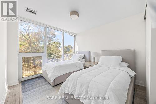 308 - 21 Park Street E, Mississauga, ON 