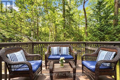 back deck - 33 Greenwood Drive, Tiny, ON 