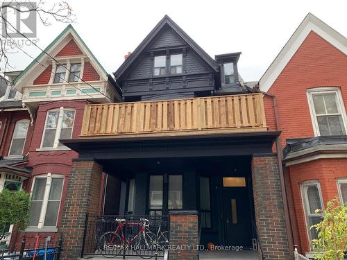 #3 - 61 CECIL STREET , Toronto, Ontario M5T 1N5 2