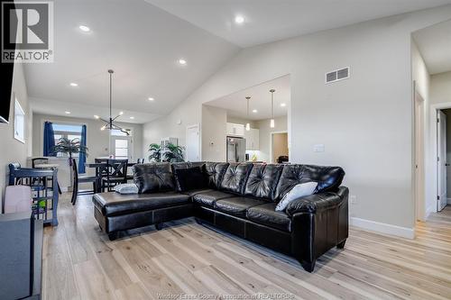 304 Horizon Lane, Chatham, ON 