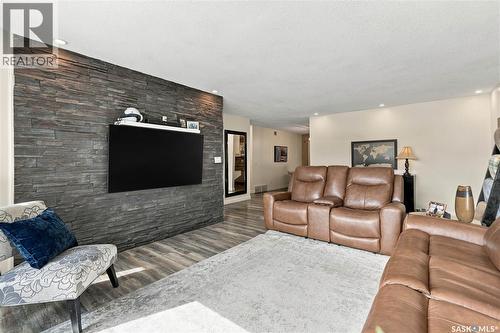 1716 Clive Bay E, Regina, SK 