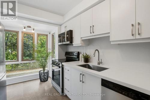 407 - 895 Maple Avenue, Burlington, ON 