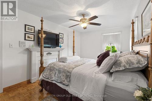 152 Glenn Hawthorne Boulevard, Mississauga, ON 