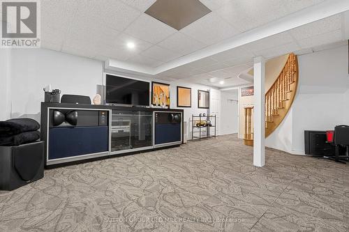 152 Glenn Hawthorne Boulevard, Mississauga, ON 