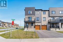 38 SILO MEWS Barrie, ON L9J 0V3