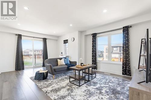 38 Silo Mews, Barrie, ON 