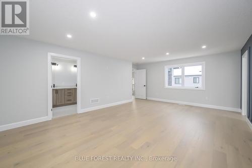 619 Lions Park Drive, Strathroy-Caradoc (Mount Brydges), ON 