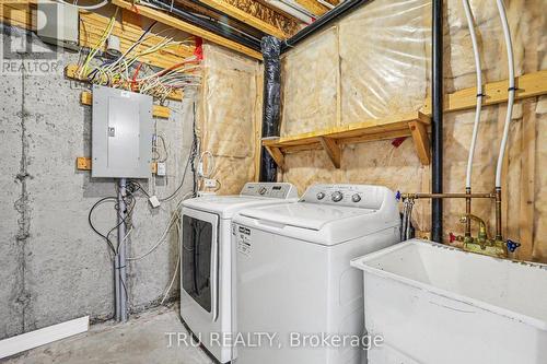 Laundry - 641 Sunburst Street, Ottawa, ON 