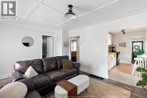 1734 Westcott, Windsor, ON 