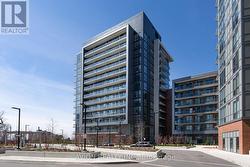 902 - 36 FOREST MANOR ROAD Toronto, ON M2J 1M1