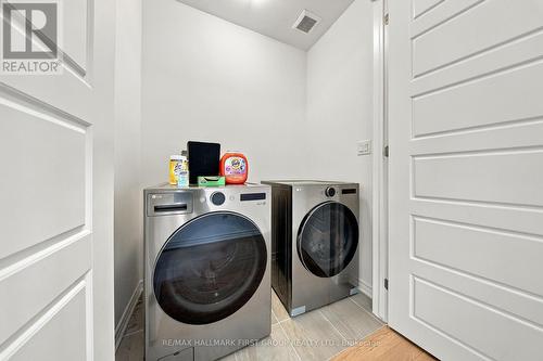 3302 Marchington Square, Pickering, ON 