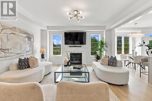 3302 Marchington Square, Pickering, ON 
