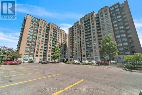 1202 - 11 Oneida Crescent, Richmond Hill, ON 