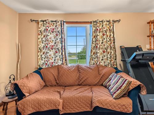 131 Ocean Avenue, Dominion, NS 