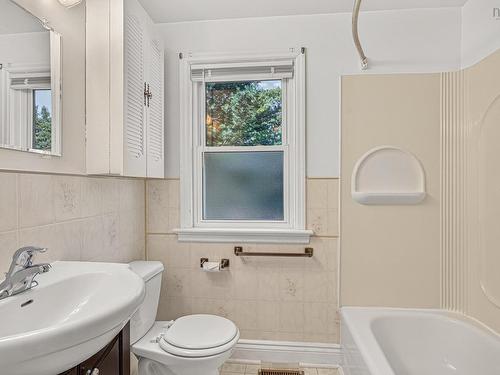 44 Locks Road, Dartmouth, NS 