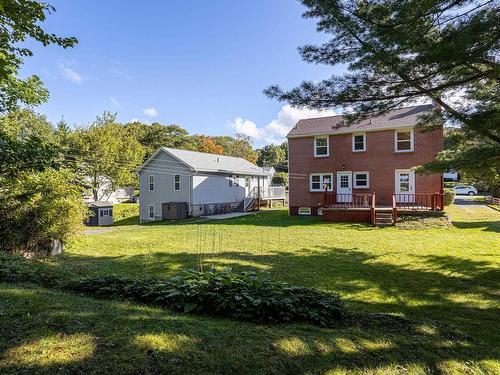 44 Locks Road, Dartmouth, NS 
