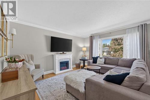 503 Mcneill Boulevard, Sudbury, ON 