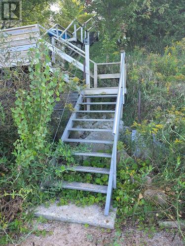 Lower Metal Staircase raises for winter safety - 74399 Cardinal Court, Bluewater (Stanley), ON 