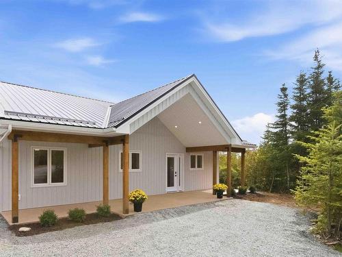 154 Dark Pond Lane, West Petpeswick, NS 