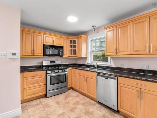 198 Nadia Drive, Dartmouth, NS 